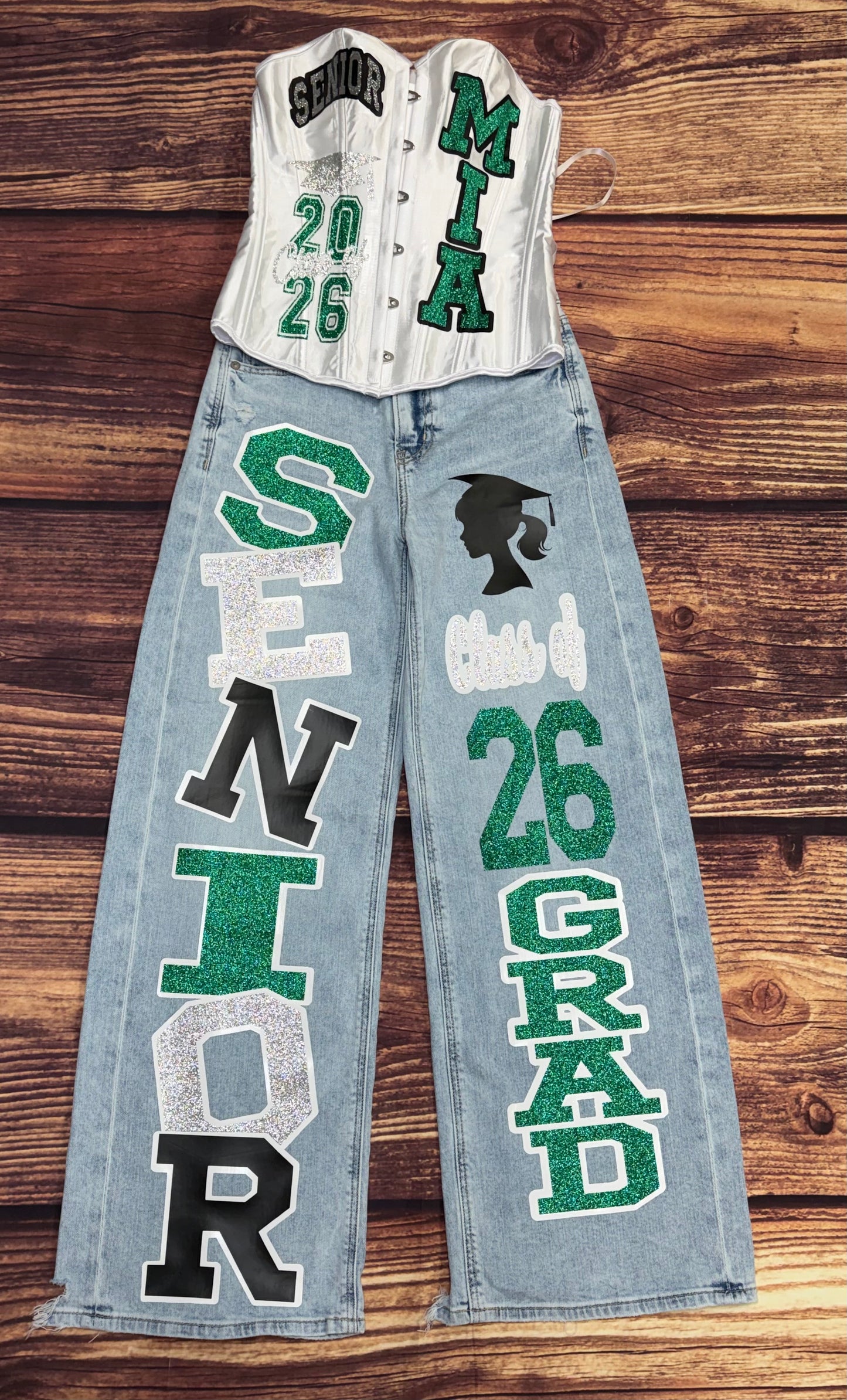 Seniors Outfits